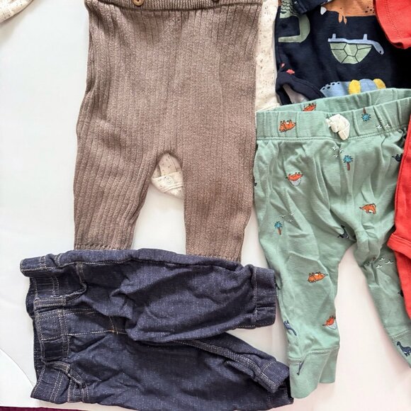Carter’s Baby boy outfits sets bundle 6-9 months 6 months 9 months - Picture 3 of 10
